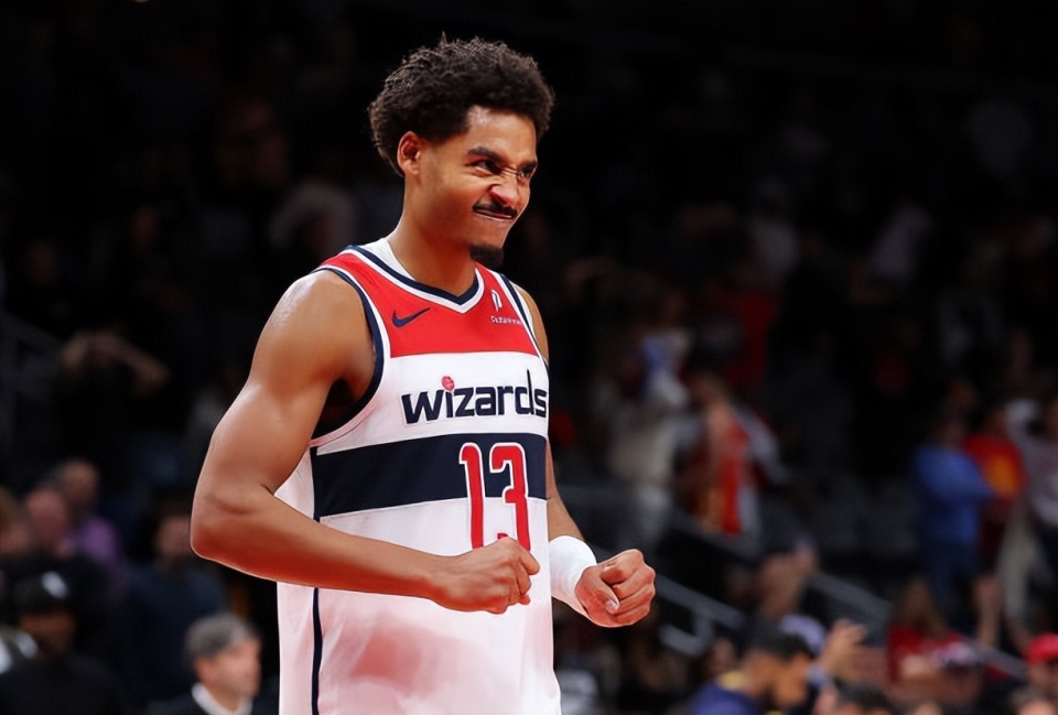 很显然, 同时自己也